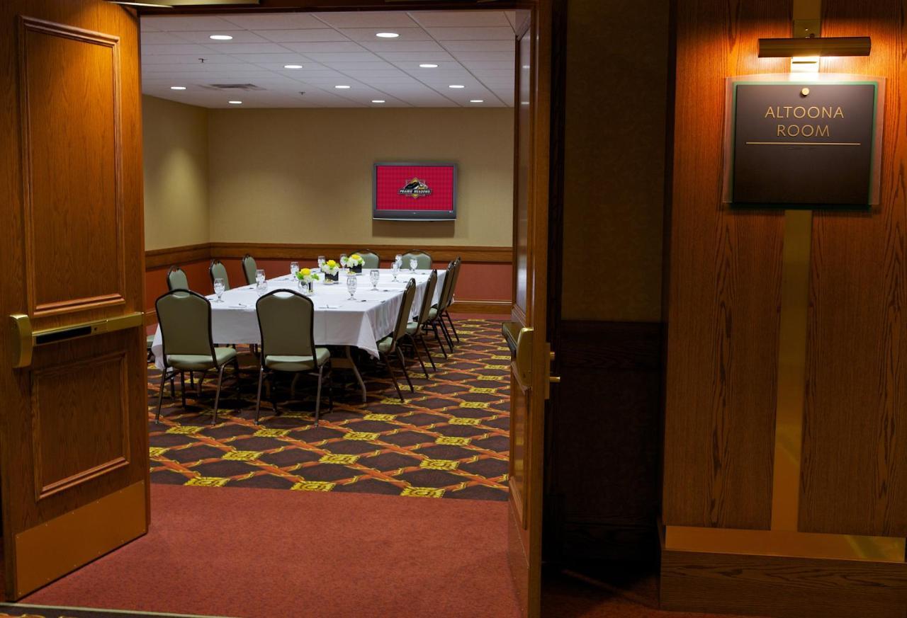 Prairie Meadows Casino Racetrack And Hotel Altoona Exterior foto